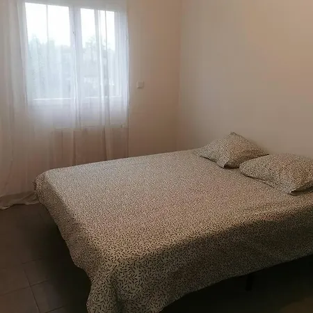 Jolie Maison Entiere Avec 3 Chambres Centre Ville Saint-André-de-Cubzac Exterior foto